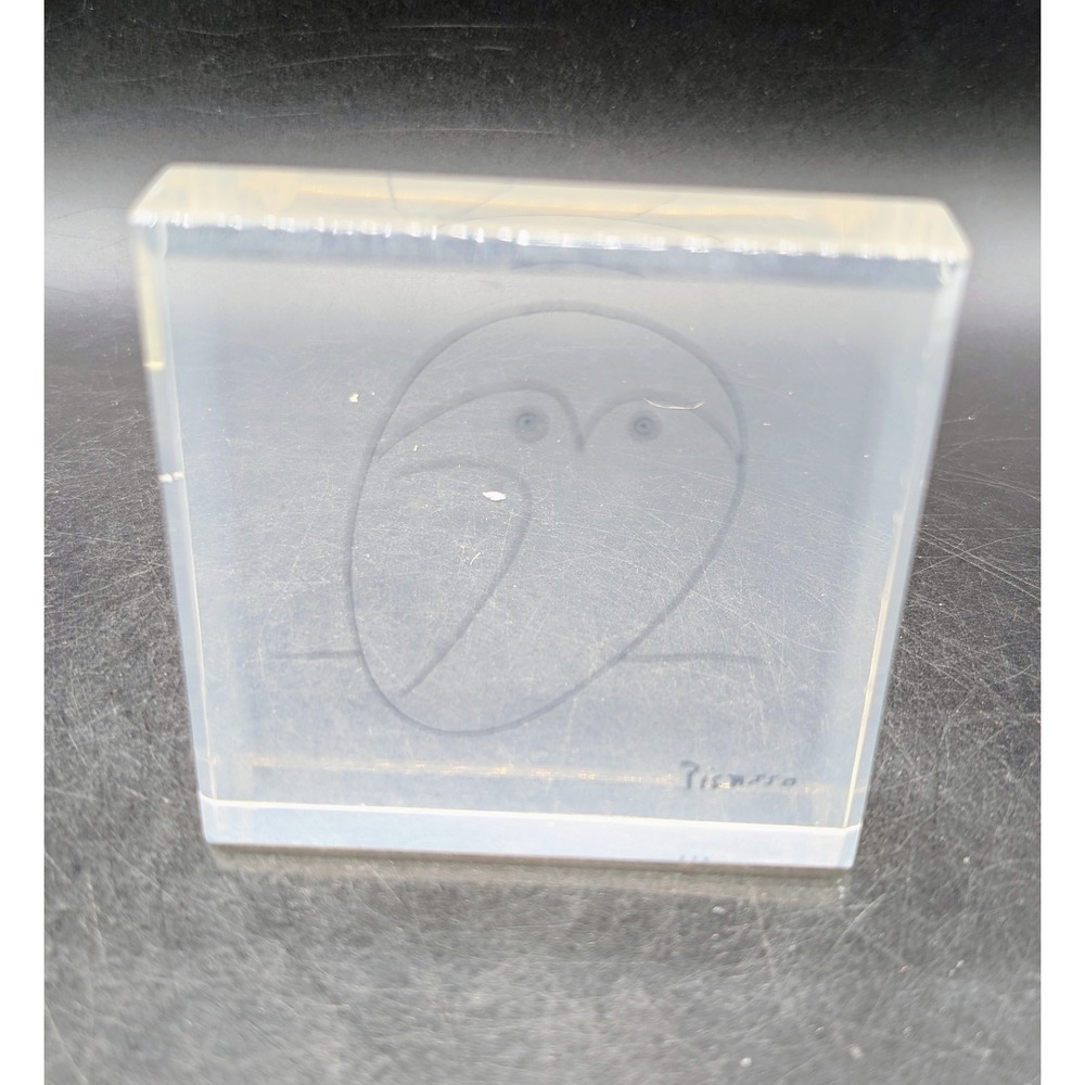 Pablo Picasso Modern Classics Lucite Block Owl Art Silk Screened Paperweight 294